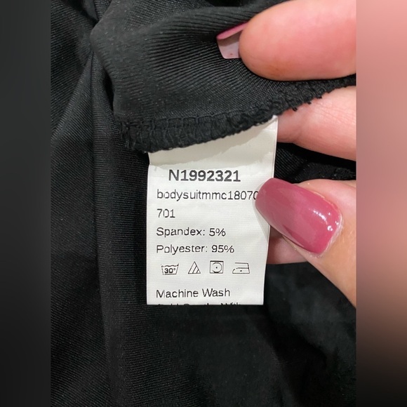 Black bodysuit low cut one piece sleeveless top size XS and small NWT - Picture 6 of 7